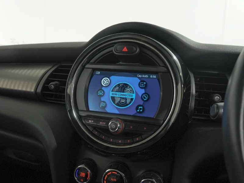 2019 (69) MINI HATCHBACK 1.5 Cooper Exclusive II 5dr 5222168