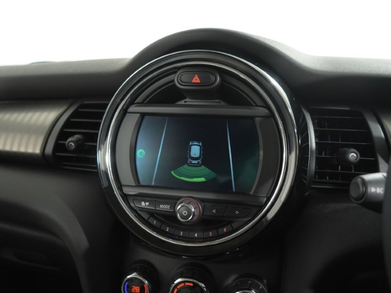 2019 (69) MINI HATCHBACK 1.5 Cooper Exclusive II 5dr 5222179