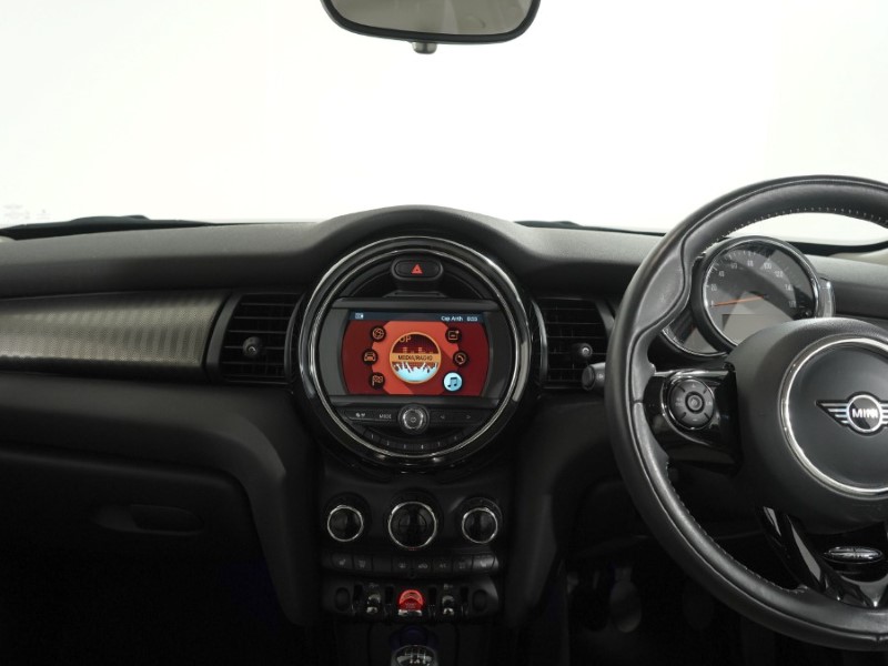 2019 (69) MINI HATCHBACK 1.5 Cooper Exclusive II 5dr 5222152