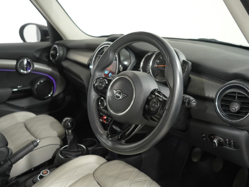 2019 (69) MINI HATCHBACK 1.5 Cooper Exclusive II 5dr 5222161