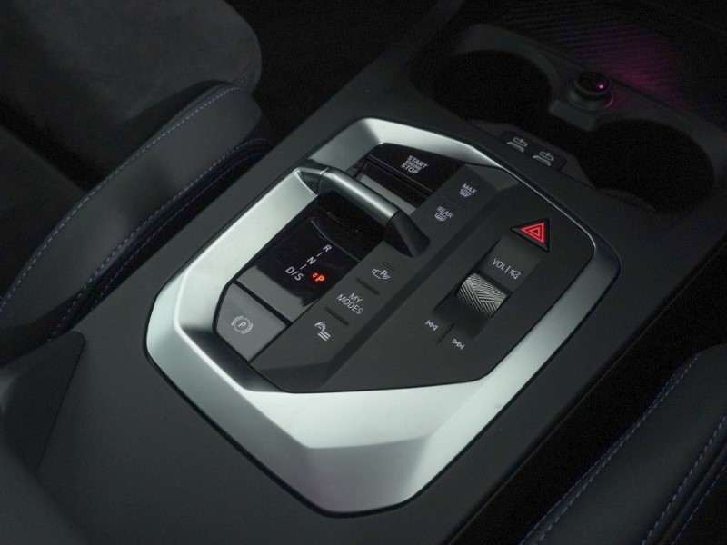 2025 (75) BMW 2 SERIES 220 M Sport 4dr Step Auto 5212866