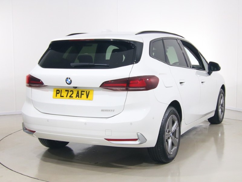 2023 (72) BMW 2 SERIES 220i MHT Sport 5dr DCT 5251323