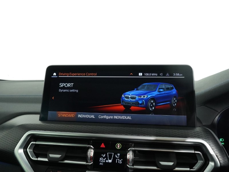 2022 (22) BMW iX3 345kW xDr50 M Sport Pro 113kWh 5dr Auto Tech PLUS/22kW 5221127