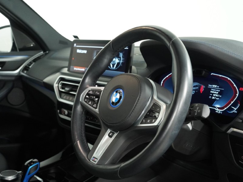 2022 (22) BMW iX3 345kW xDr50 M Sport Pro 113kWh 5dr Auto Tech PLUS/22kW 5221115