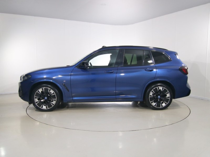 2022 (22) BMW iX3 345kW xDr50 M Sport Pro 113kWh 5dr Auto Tech PLUS/22kW 5221139