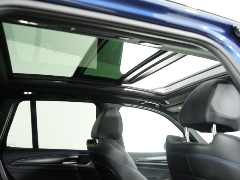 2022 (22) BMW iX3 345kW xDr50 M Sport Pro 113kWh 5dr Auto Tech PLUS/22kW 5221103