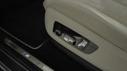 2021 (21) BMW X5 xDrive40d MHT M Sport 5dr Auto 5227653