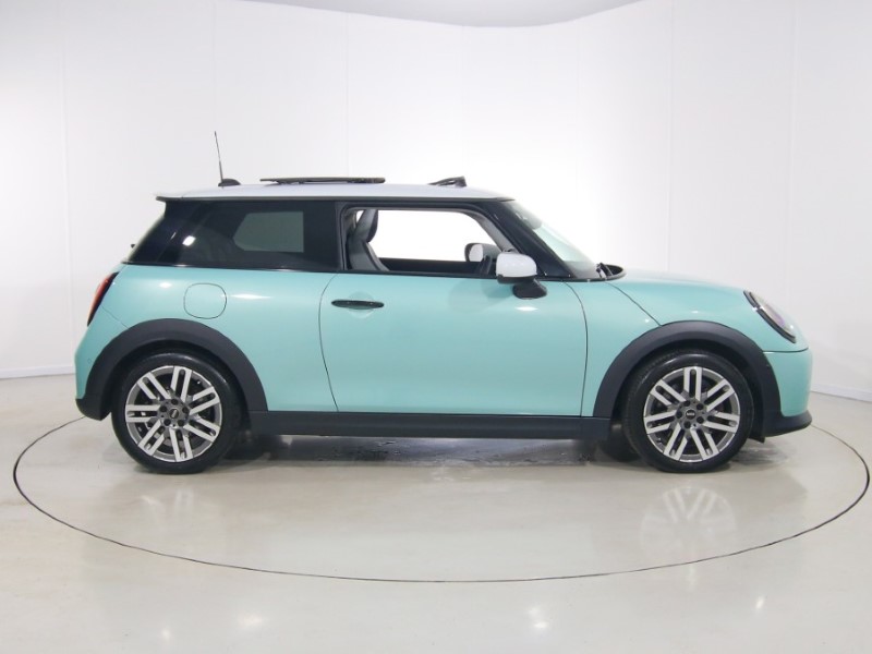 2024 (74) MINI COOPER 2.0 S Classic 3dr Auto 5234317