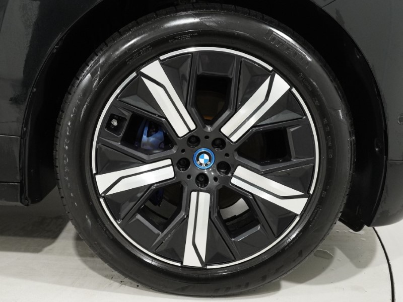 2022 (72) BMW iX 240kW xDrive40 M Sport Edition 76.6kWh 5dr Auto 5237660