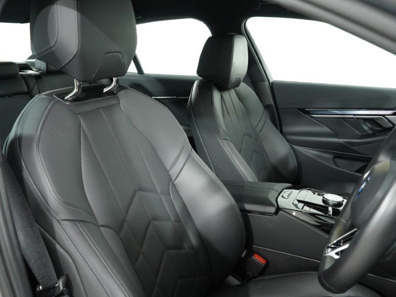 2024 (24) BMW I5 250kW eDrive40 M Sport 84kWh 4dr Auto 5239007