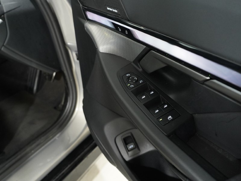 2024 (24) BMW I5 250kW eDrive40 M Sport 84kWh 4dr Auto 5239009