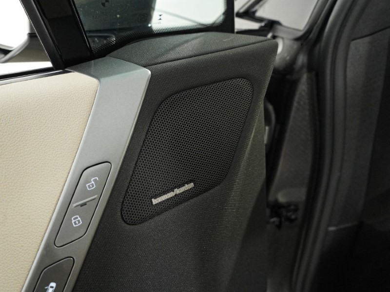 2025 (25) BMW iX 385kW xDrive50 M Sport 111.5kWh 5dr Auto 5240424