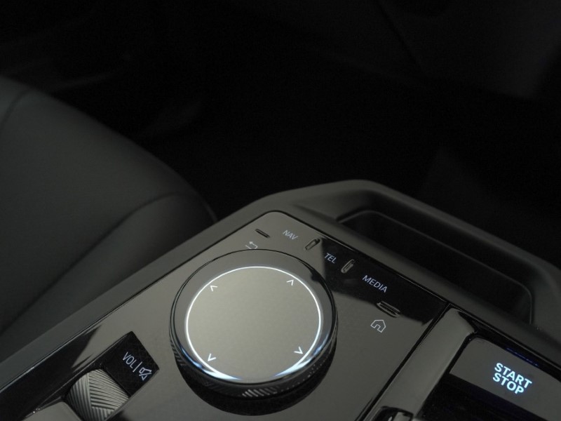 2024 (74) BMW iX 240kW xDrive40 M Sport 76.6kWh 5dr Auto 5239620