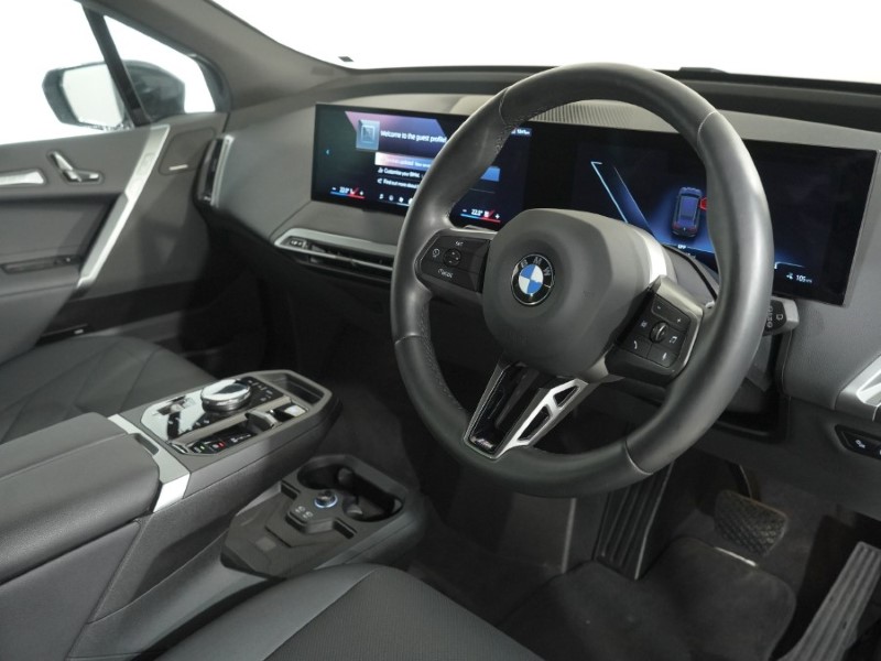2024 (74) BMW iX 240kW xDrive40 M Sport 76.6kWh 5dr Auto 5239602