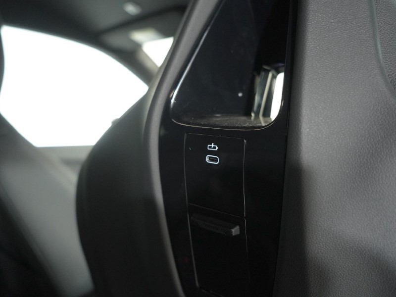 2024 (74) BMW iX 240kW xDrive40 M Sport 76.6kWh 5dr Auto 5239597