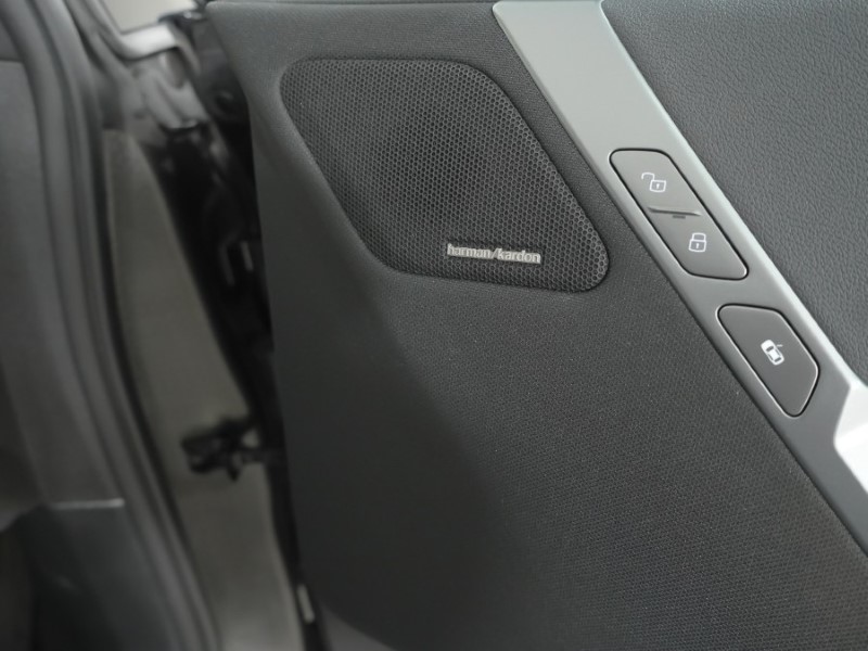 2024 (74) BMW iX 240kW xDrive40 M Sport 76.6kWh 5dr Auto 5239601