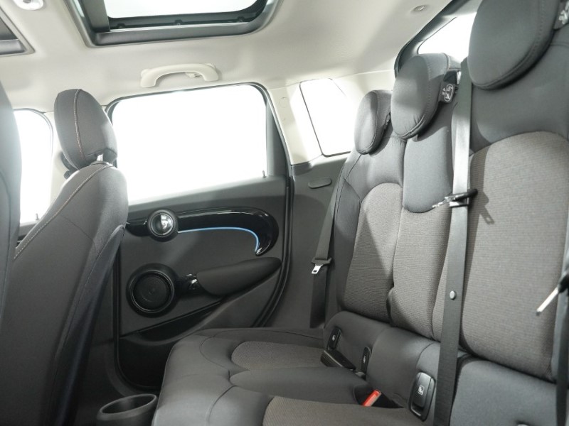 2022 (22) MINI HATCHBACK 1.5 Cooper Classic 5dr Auto 5320972