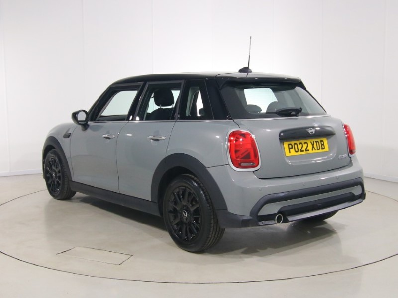 2022 (22) MINI HATCHBACK 1.5 Cooper Classic 5dr Auto 5321011
