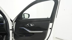 2020 (69) BMW 3 SERIES 330i M Sport 4dr Step Auto 5253973