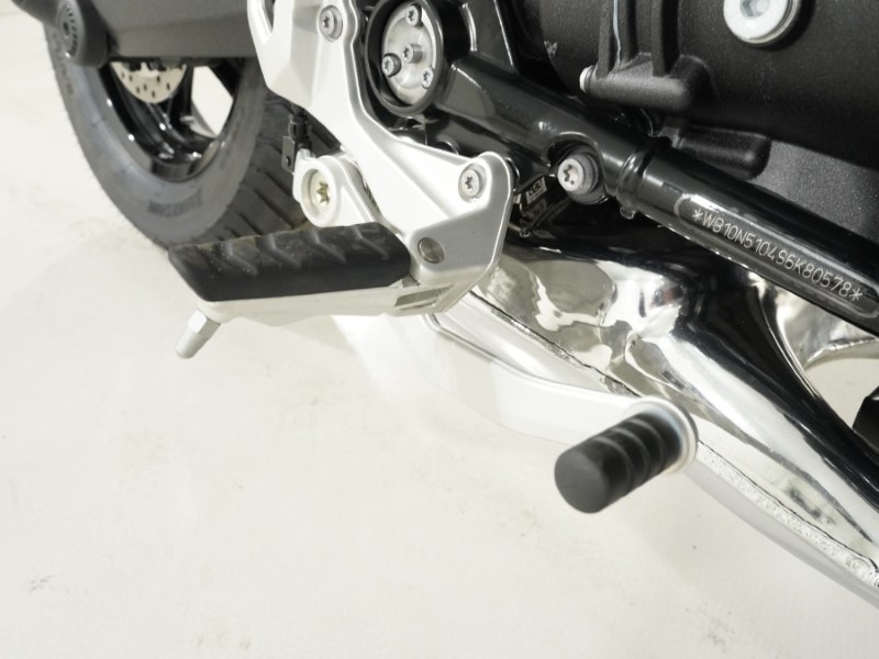 2025 (75) BMW Motorrad R12 (24MY) 5245717