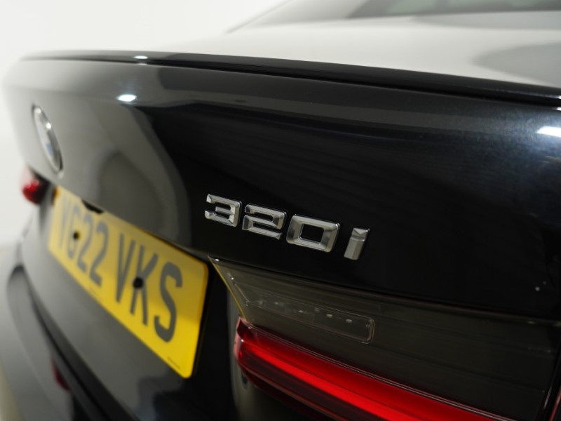 2022 (22) BMW 3 SERIES 320i M Sport 4dr Step Auto 5259480
