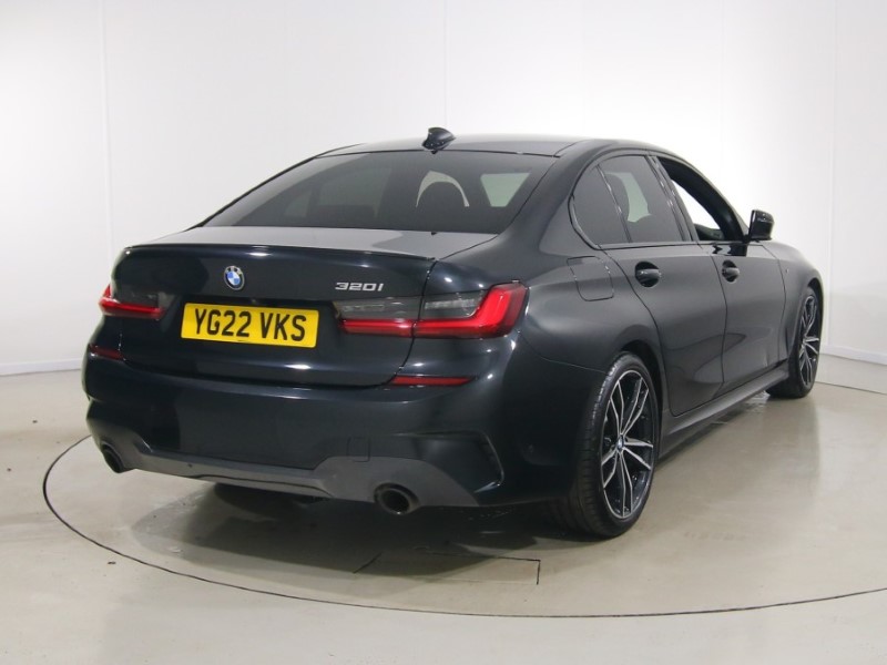2022 (22) BMW 3 SERIES 320i M Sport 4dr Step Auto 5259527