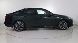 2025 (75) BMW 2 SERIES 220 M Sport 4dr Step Auto 5239123