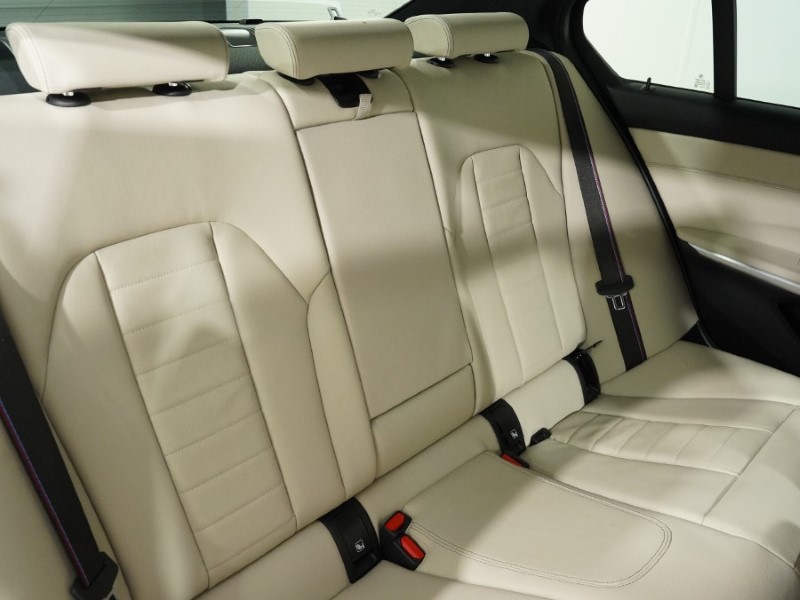 2023 (73) BMW 3 SERIES 320i M Sport 4dr Step Auto 5242421