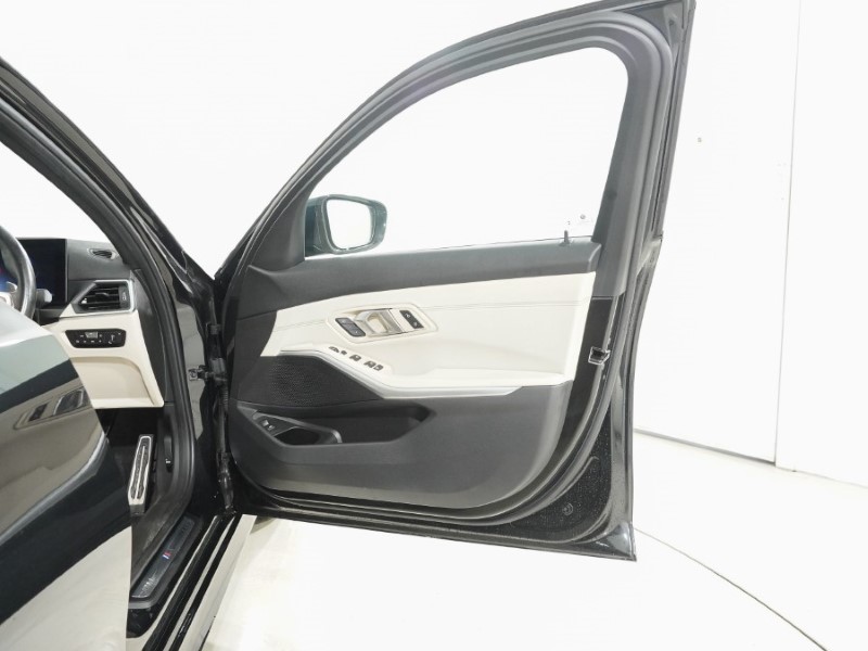 2023 (73) BMW 3 SERIES 320i M Sport 4dr Step Auto 5242423