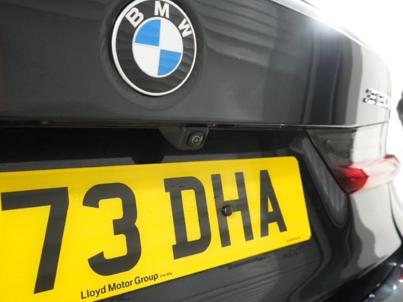 2023 (73) BMW 3 SERIES 320i M Sport 4dr Step Auto 5242405