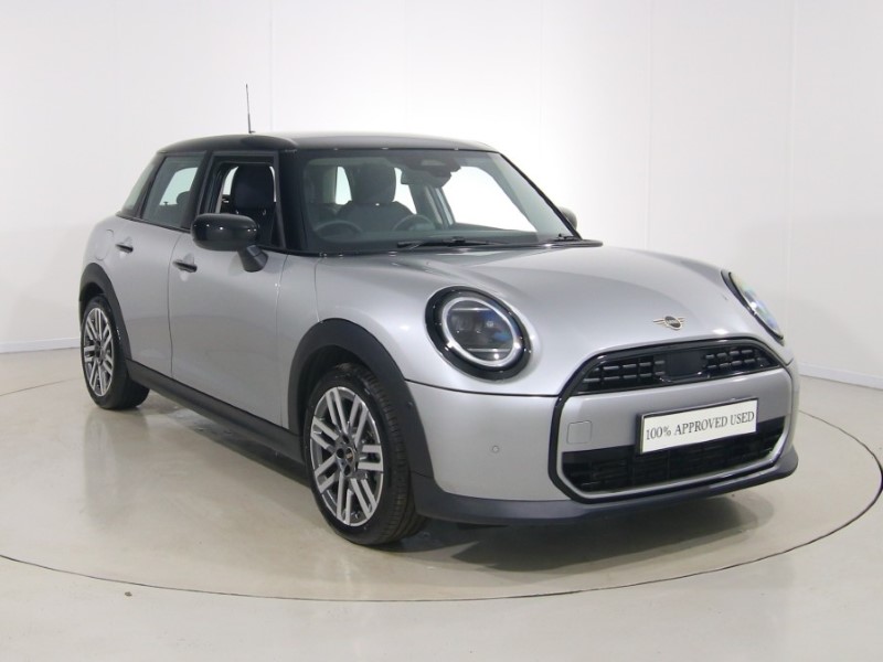 2024 (74) MINI COOPER 1.5 C Classic 5dr Auto