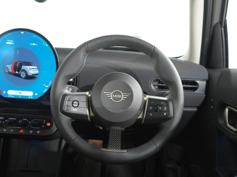 2024 (74) MINI COOPER 1.5 C Classic 5dr Auto 5259728