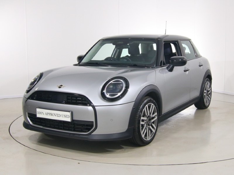 2024 (74) MINI COOPER 1.5 C Classic 5dr Auto 5259758