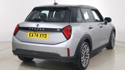 2024 (74) MINI COOPER 1.5 C Classic 5dr Auto 5259762