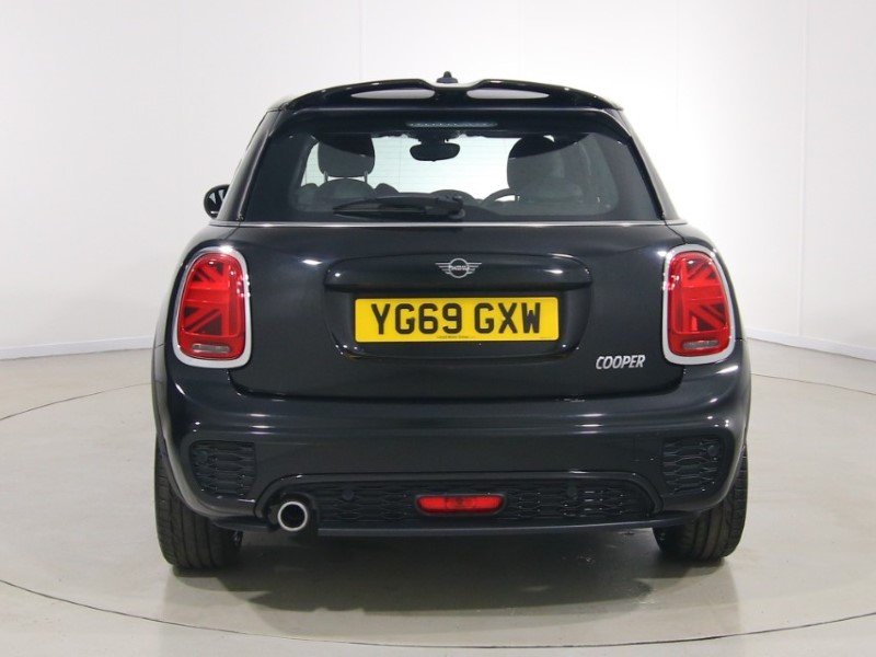 2019 (69) MINI HATCHBACK 1.5 Cooper Sport II 5dr 5265922