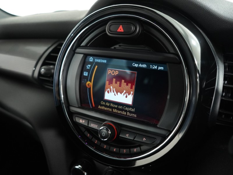 2019 (69) MINI HATCHBACK 1.5 Cooper Sport II 5dr 5265902