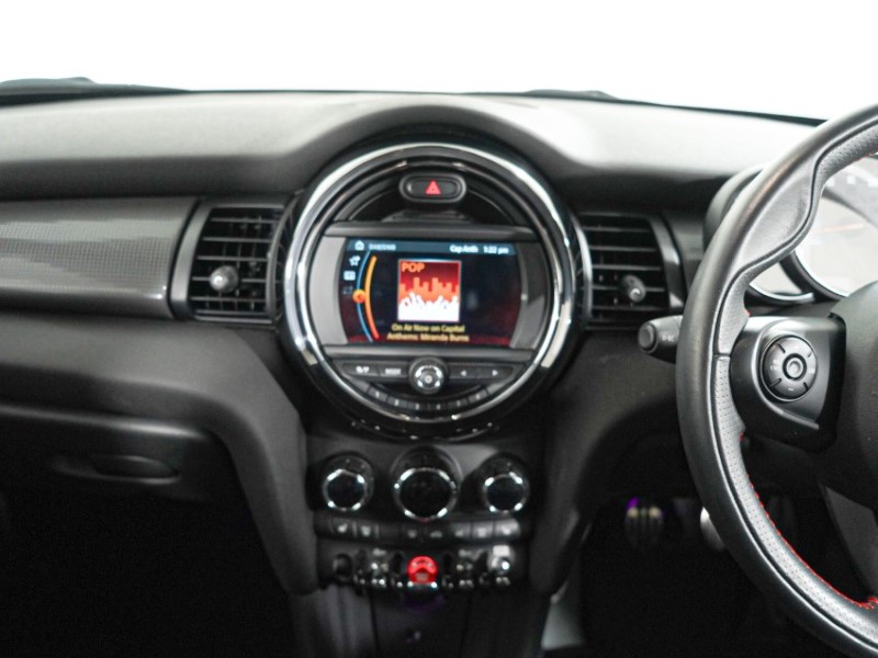 2019 (69) MINI HATCHBACK 1.5 Cooper Sport II 5dr 5265889