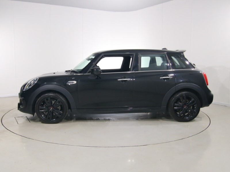 2019 (69) MINI HATCHBACK 1.5 Cooper Sport II 5dr 5265920