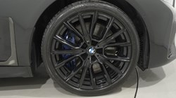 2019 (69) BMW 7 SERIES 740d xDrive M Sport 4dr Auto 5439364