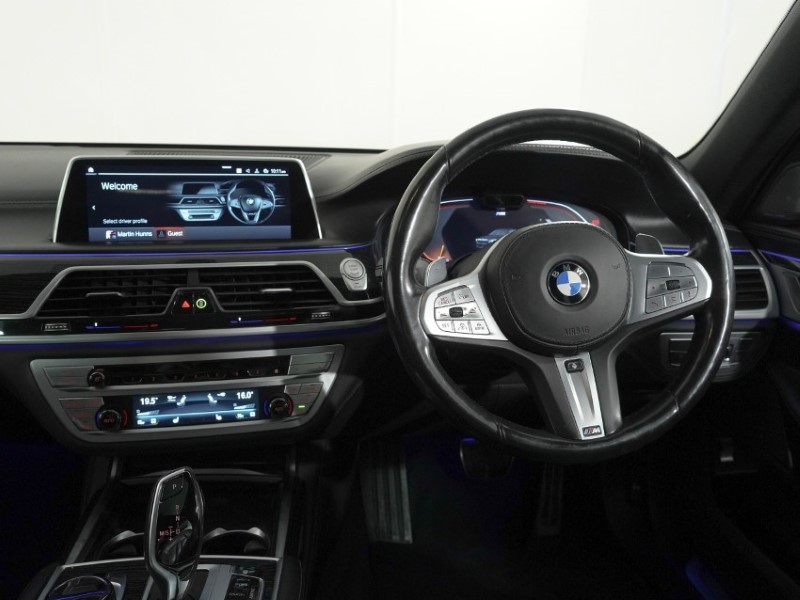 2019 (69) BMW 7 SERIES 740d xDrive M Sport 4dr Auto 5439355