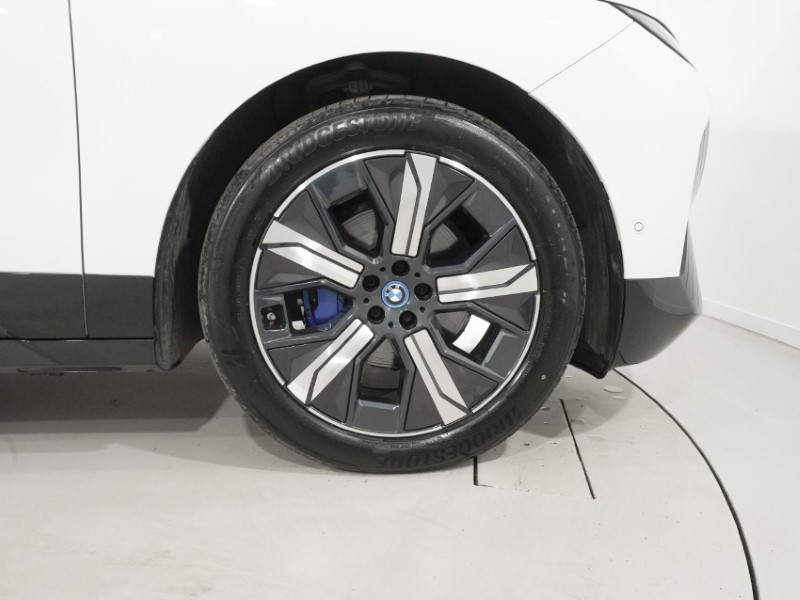 2024 (24) BMW iX 240kW xDrive40 M Sport 76.6kWh 5dr Auto 5278856