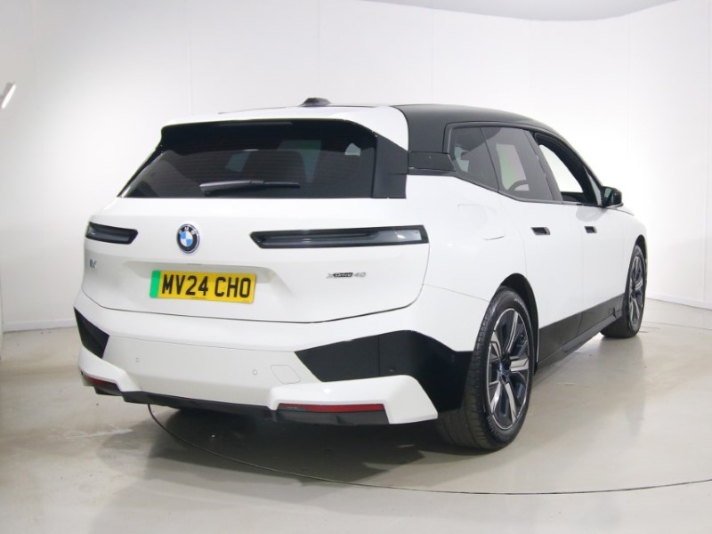 2024 (24) BMW iX 240kW xDrive40 M Sport 76.6kWh 5dr Auto 5278889