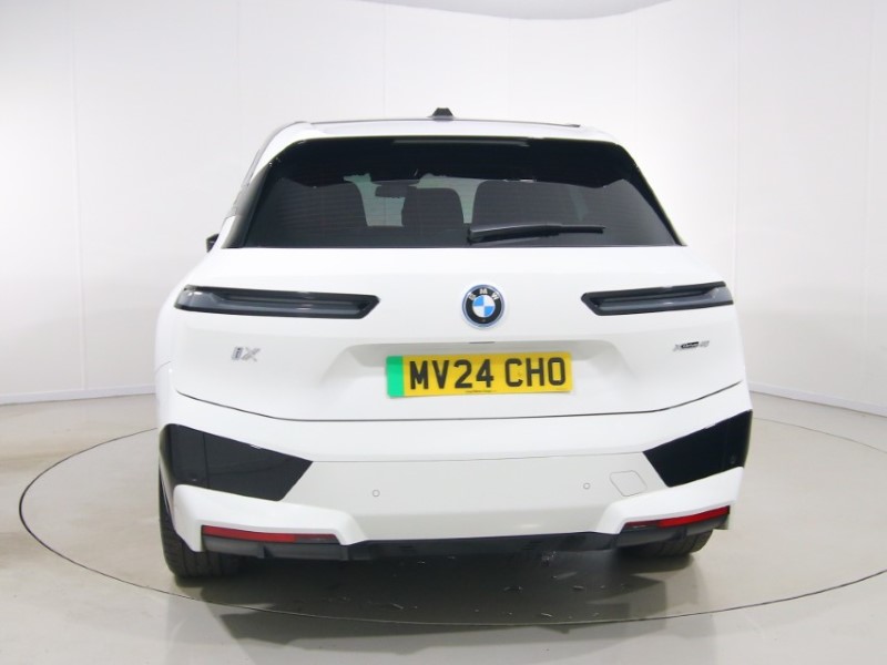 2024 (24) BMW iX 240kW xDrive40 M Sport 76.6kWh 5dr Auto 5278888