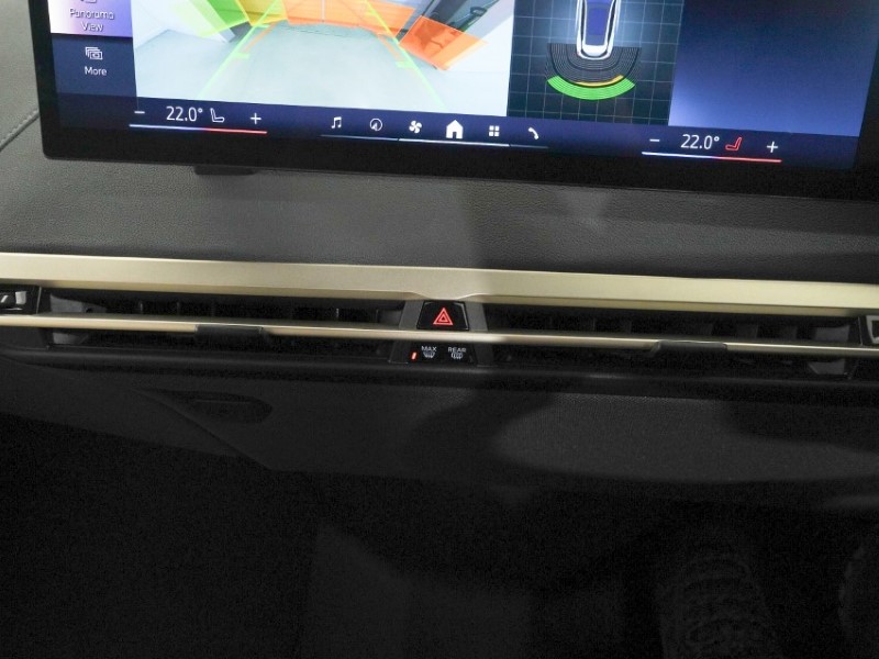 2024 (24) BMW iX 240kW xDrive40 M Sport 76.6kWh 5dr Auto 5278870