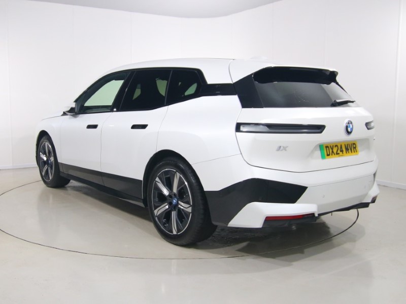 2024 (24) BMW iX 240kW xDrive40 M Sport 76.6kWh 5dr Auto 5271466