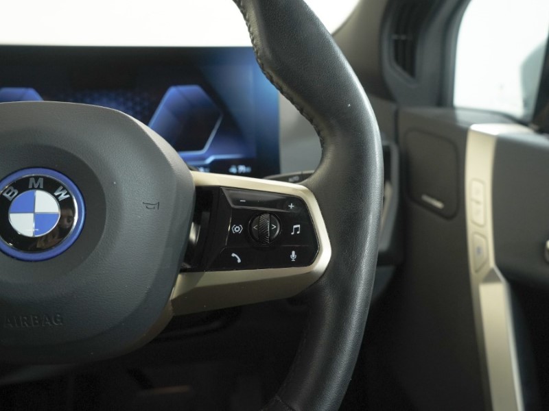 2024 (24) BMW iX 240kW xDrive40 M Sport 76.6kWh 5dr Auto 5271439