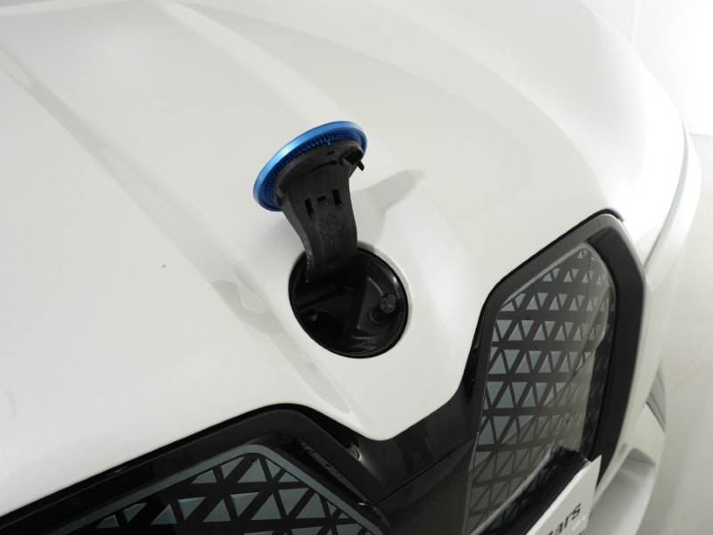 2024 (24) BMW iX 240kW xDrive40 M Sport 76.6kWh 5dr Auto 5271420