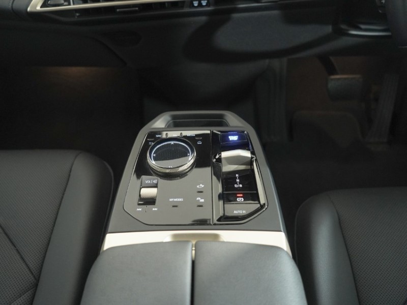 2024 (73) BMW iX 385kW xDrive50 M Sport 111.5kWh 5dr Auto 5270437