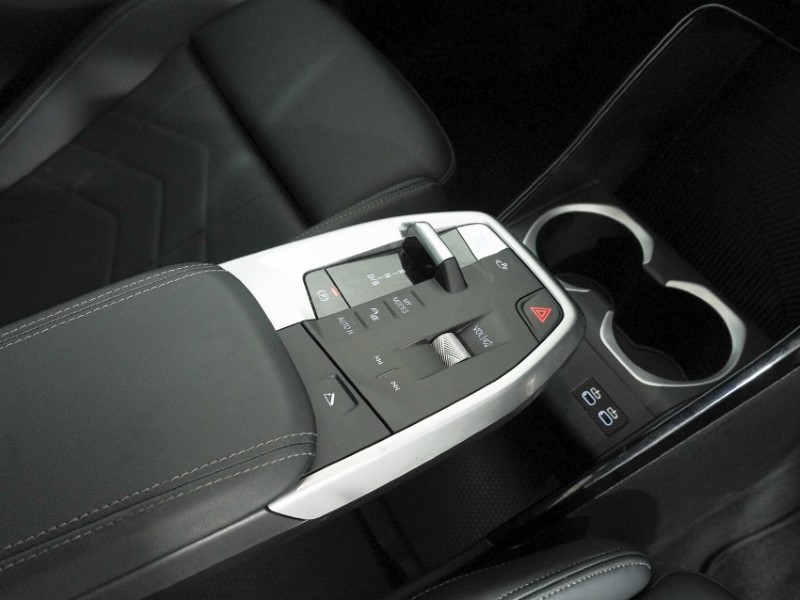 2025 (25) BMW iX1 230kW xDrive30 M Sport 65kWh 5dr Auto 5277717