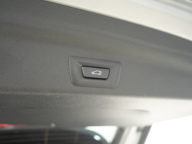 2025 (25) BMW iX1 230kW xDrive30 M Sport 65kWh 5dr Auto 5277701